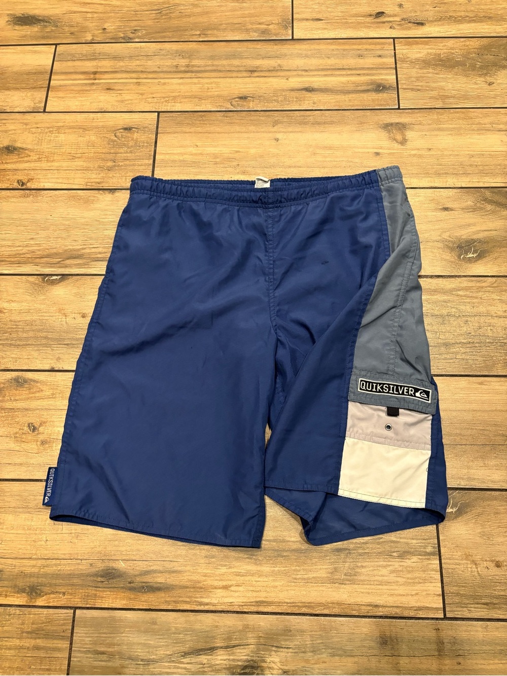 Vintage 90s Quiksilver Side Pocket Boardshorts Blue Grey Tech Surf Size 35